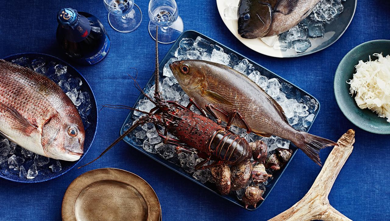Nanki-Shirahama Marriott Hotel Luaran gambar A lobster on ice