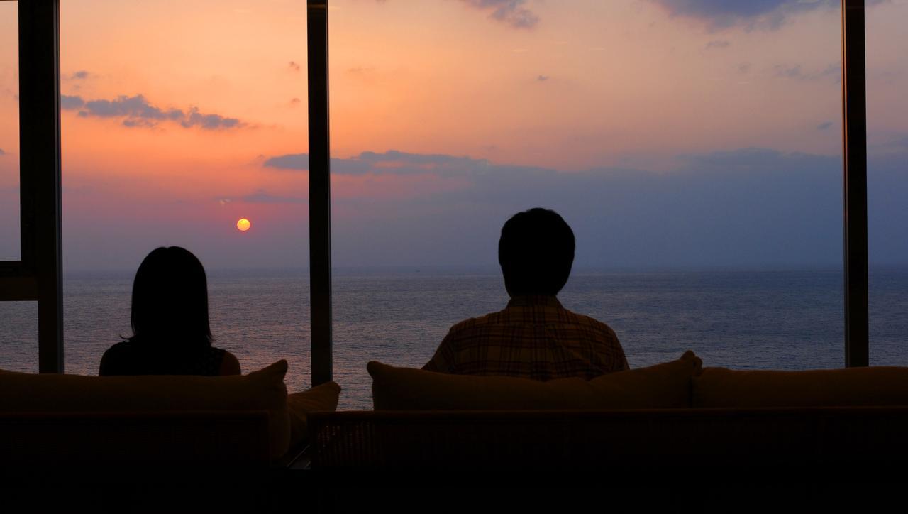 Nanki-Shirahama Marriott Hotel Luaran gambar Sunset at the beach
