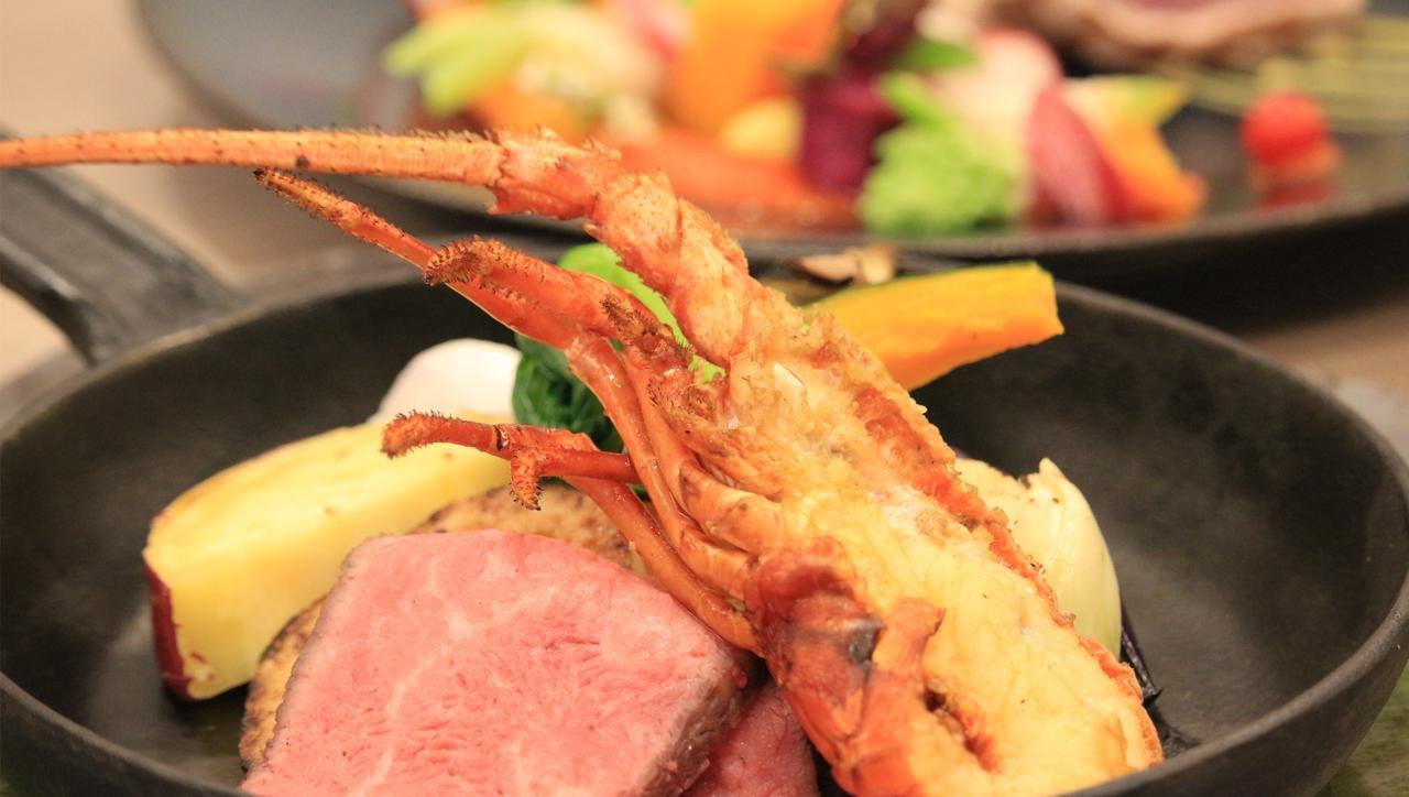 Nanki-Shirahama Marriott Hotel Luaran gambar A lobster dish
